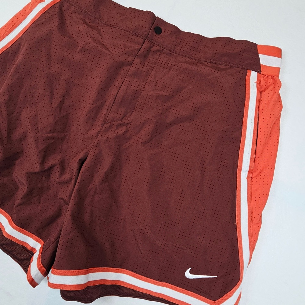 Nike‎ Golf Club Dri-FIT Shorts Mens XL Burgundy Orange Mesh Loose Fit